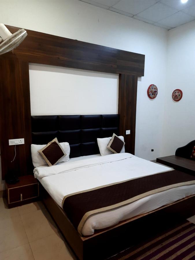 Hotel Green Park Nainital Zewnętrze zdjęcie
